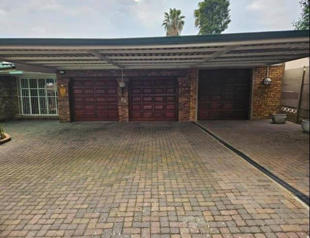 3 BEDROOM HOUSE FOR SALE IN SUNSET PARK